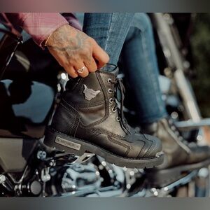 Harley-Davidson Black Leather Women Stealth Riding Motorcycle Boots size 6
